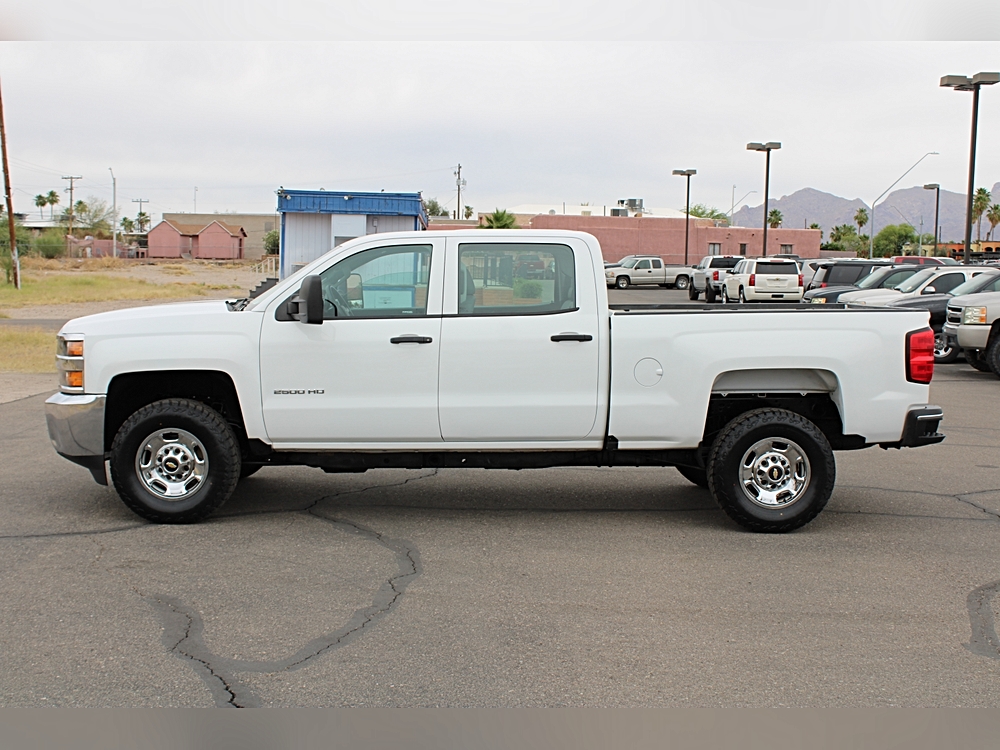 chevrolet silverado 2500hd 2018 1GC1KUEG7JF228412 image chevrolet silverado 2500hd 2018 1GC1KUEG7JF228412 image